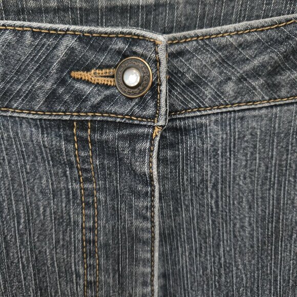 Penningtons Chicago Fit 5-Pocket Grey Denim Jeans (26W) - Picture 5 of 8